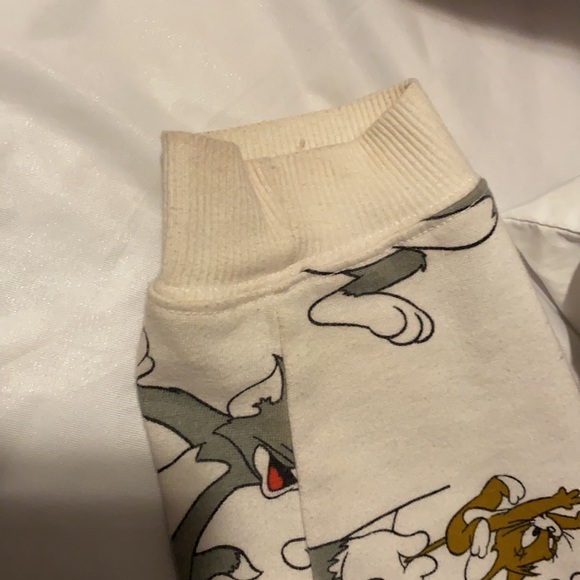 Tom & Jerry Crop Top Sweater - Picture 4 of 10